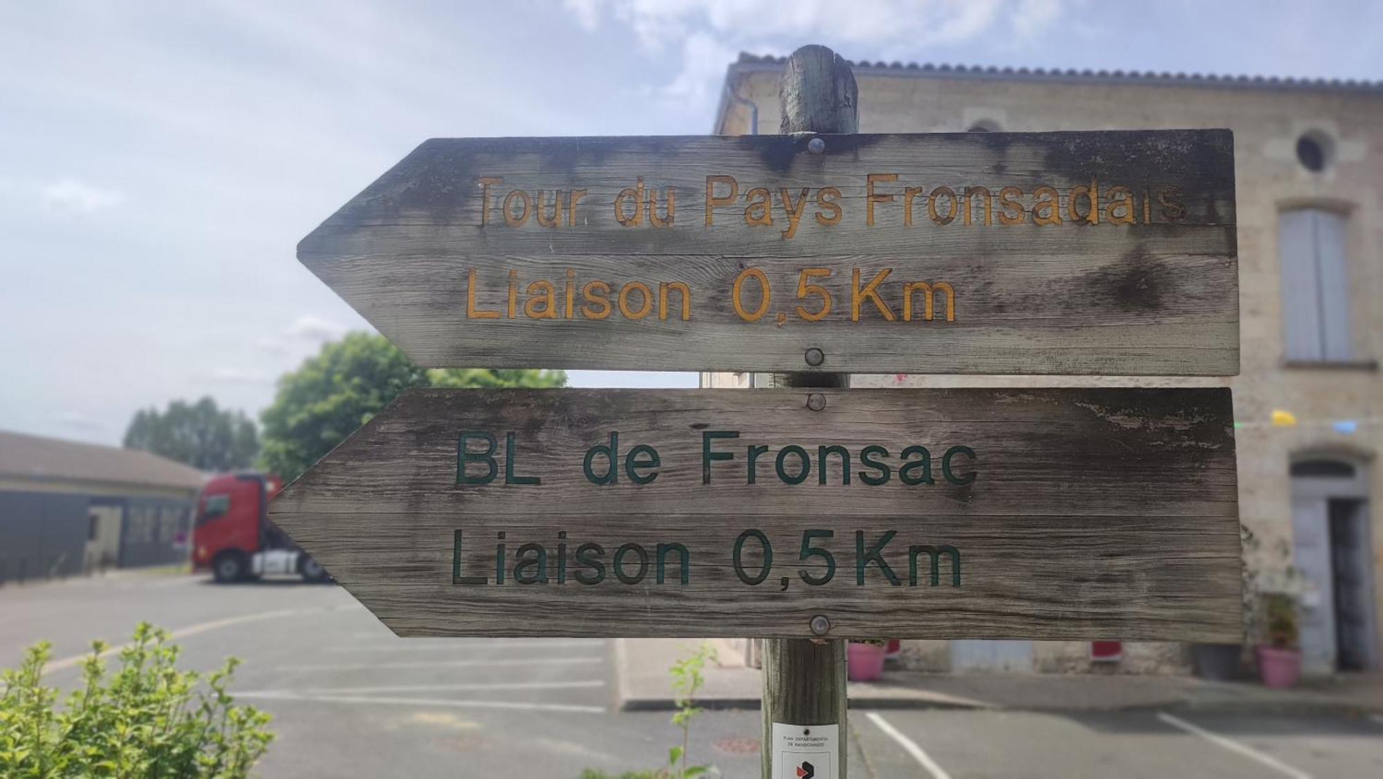 Maison Charmeilles - La Suite Pomerol Fronsac  Экстерьер фото